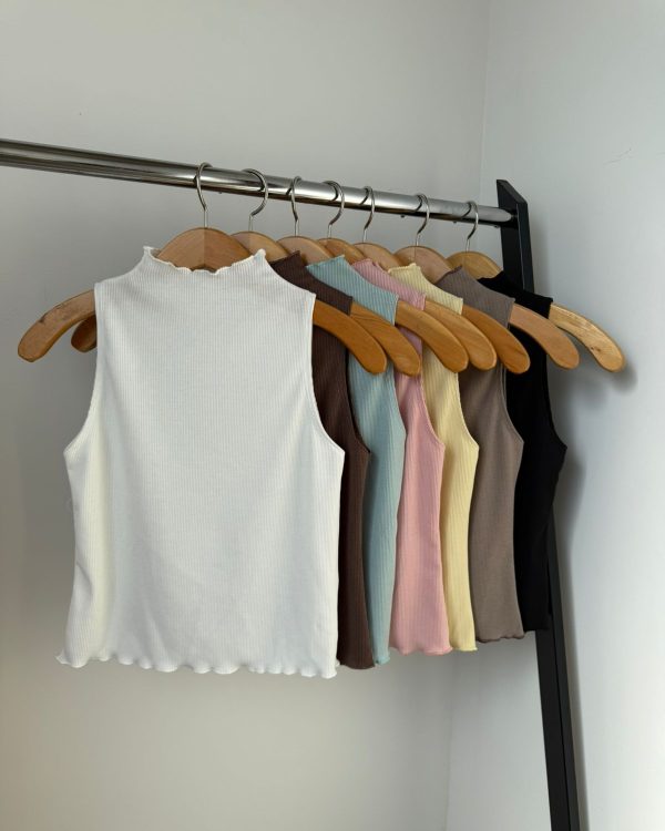 #024 | Musculosa con roullote