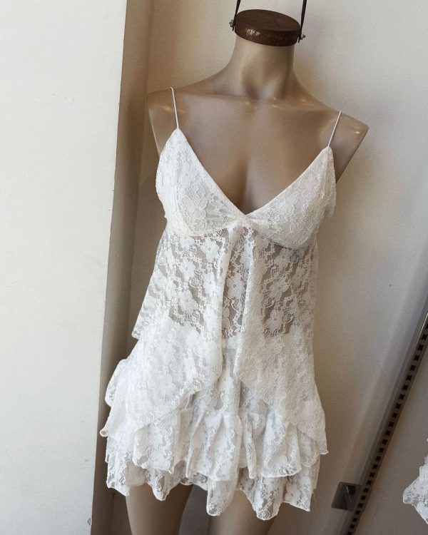 art.166 | Top encaje